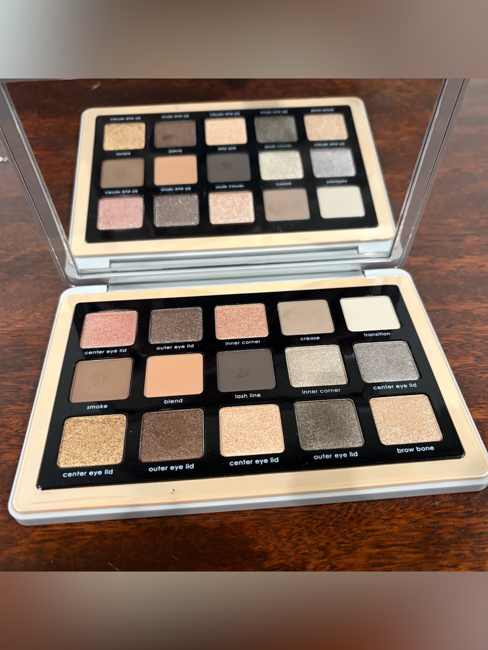 Natasha Denona Glam palette– Soft Taupe & Champagne Shades
